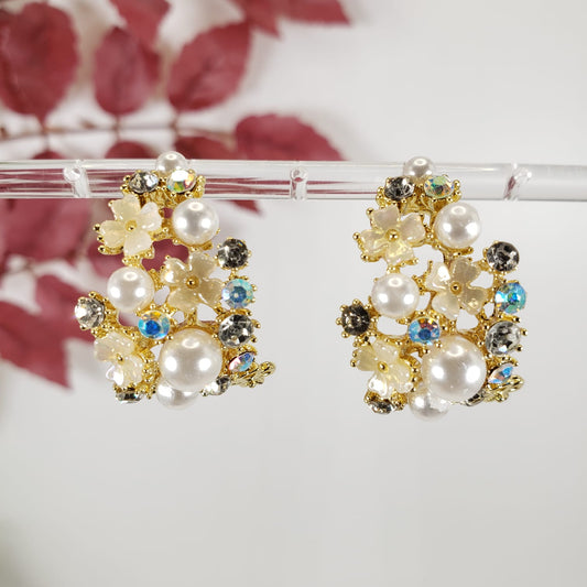 Luxury Vintage Style Stud Earrings (ESE 1002)