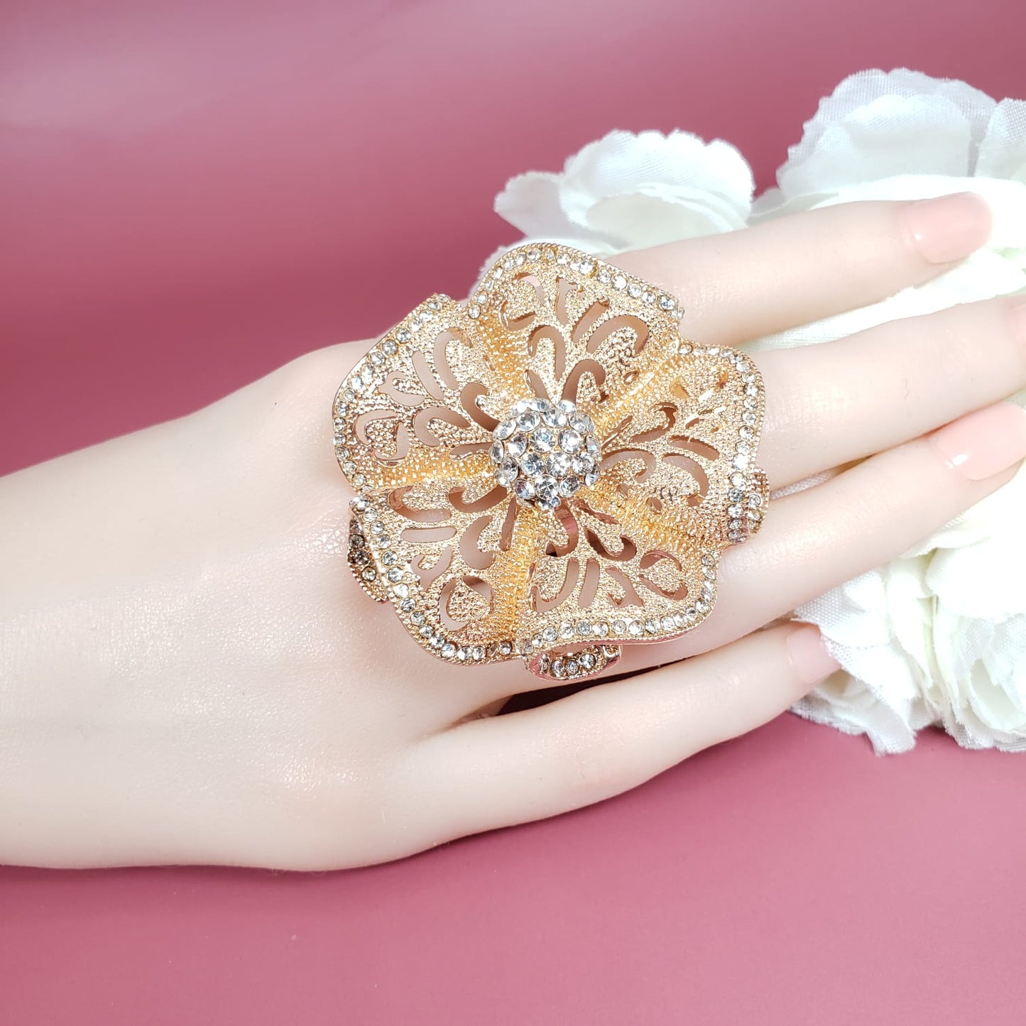 Pompous Flowers Rings (R 4013)
