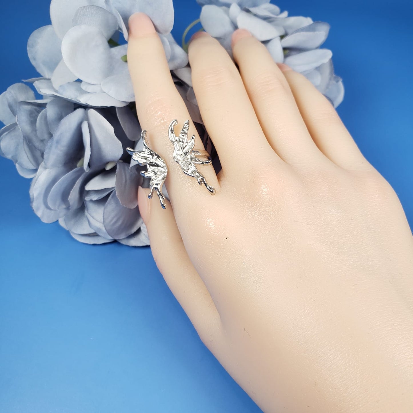 Butterfly Rings (R 4006)