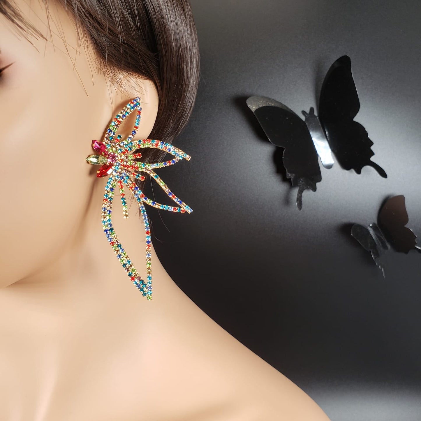 Pompous Flower Drop Earrings (EDE 2337)