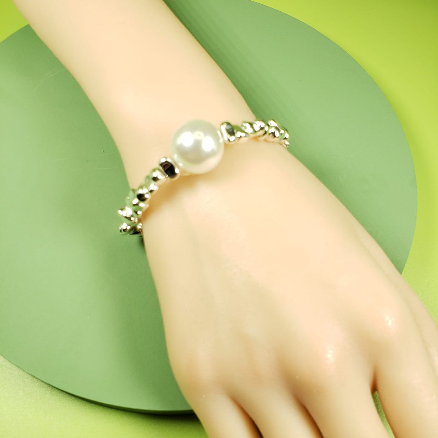 Silver Pearl Beaded Bracelets (BBE 6209)