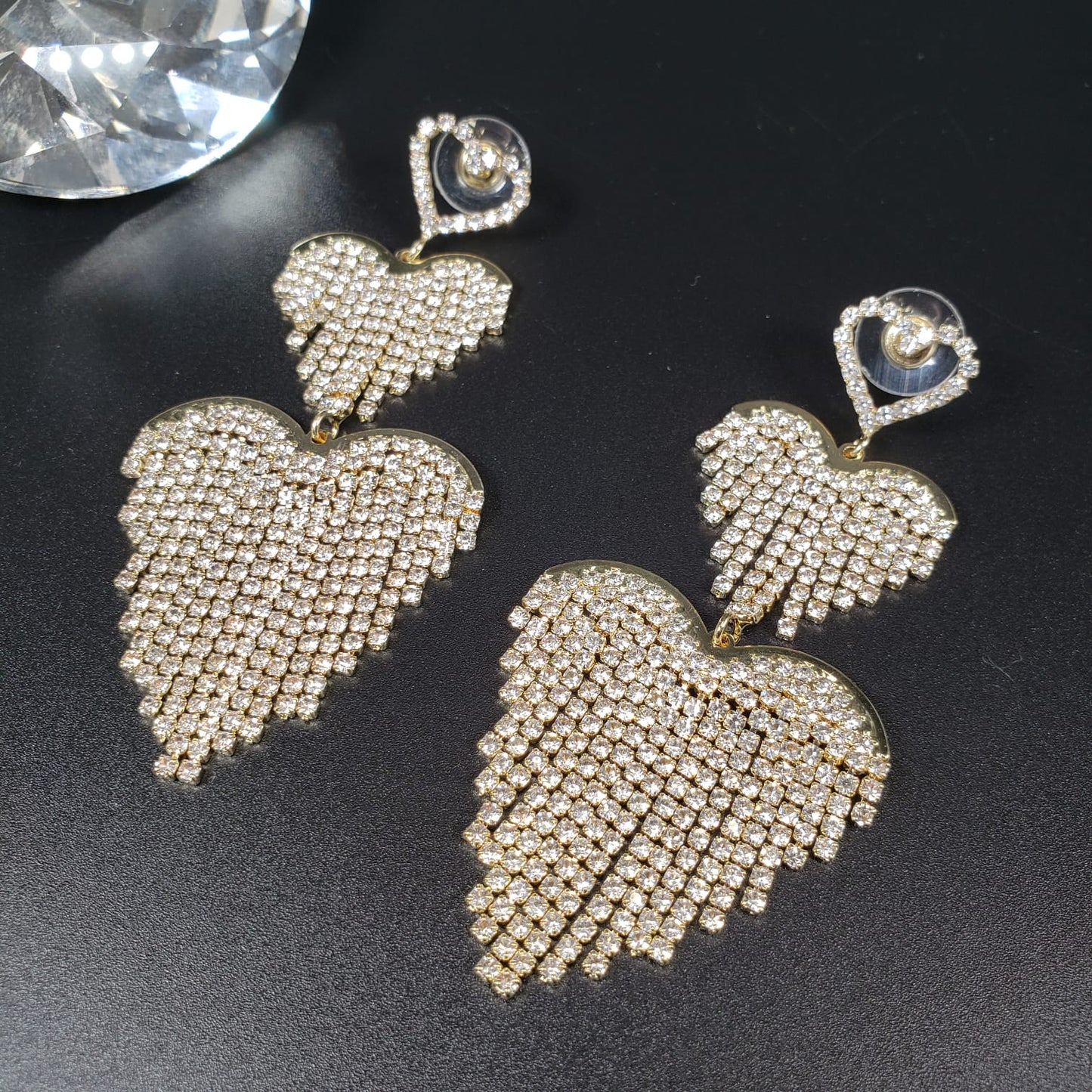 Heart Shape Tassel Dangle Earrings (EDE 2330)