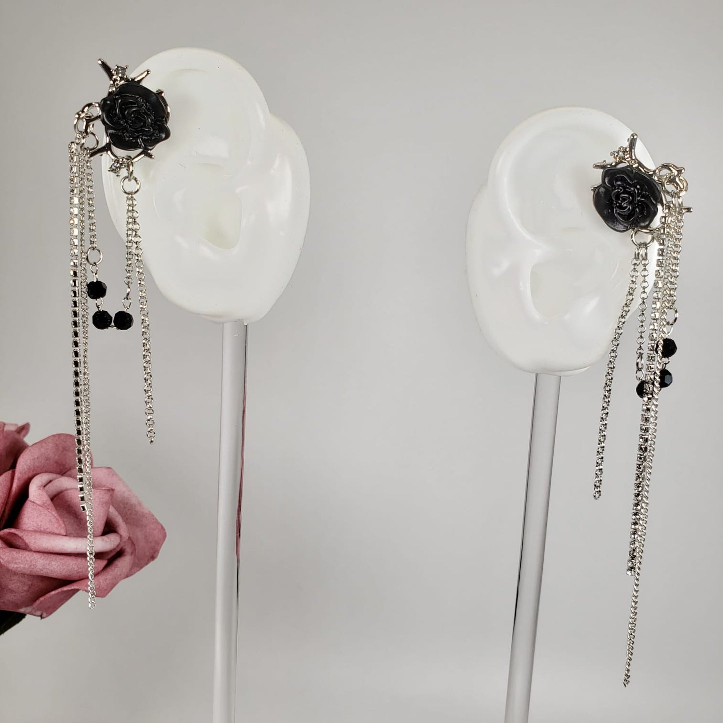 Black Rose Ear Cuff (EEC 1024)