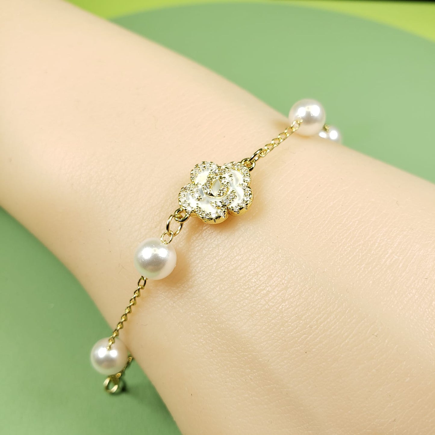 Camellia Pearl Chain Bracelets (BC 7204)