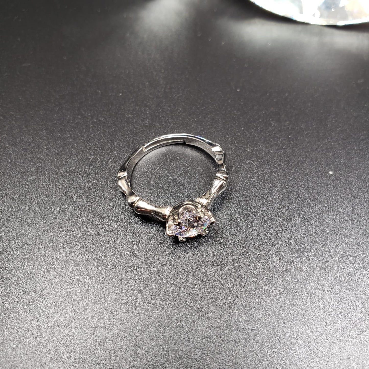 Moissanite 1.0