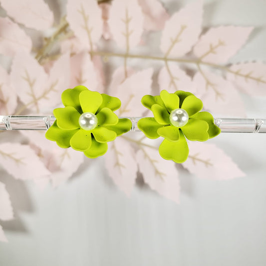 Green Flower Stud Earrings (ESE 1020)