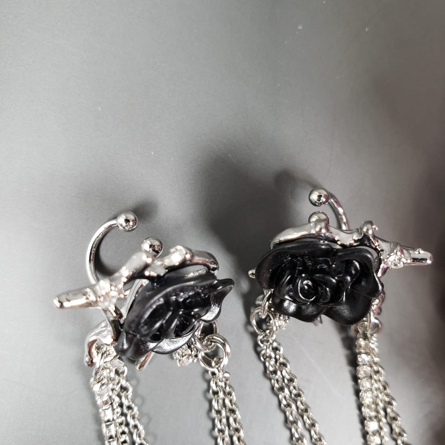Black Rose Ear Cuff (EEC 1024)