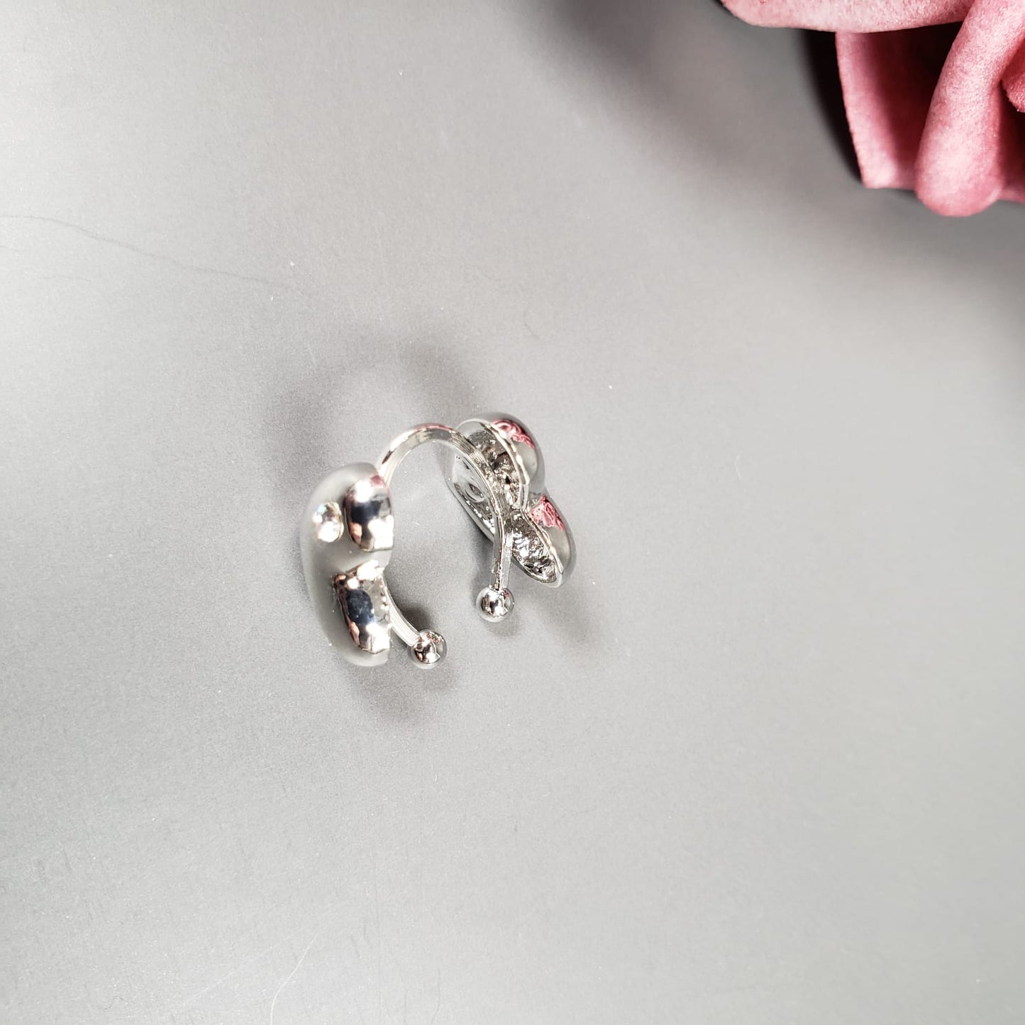 Simple Heart Ear Cuff (EEC 1007)