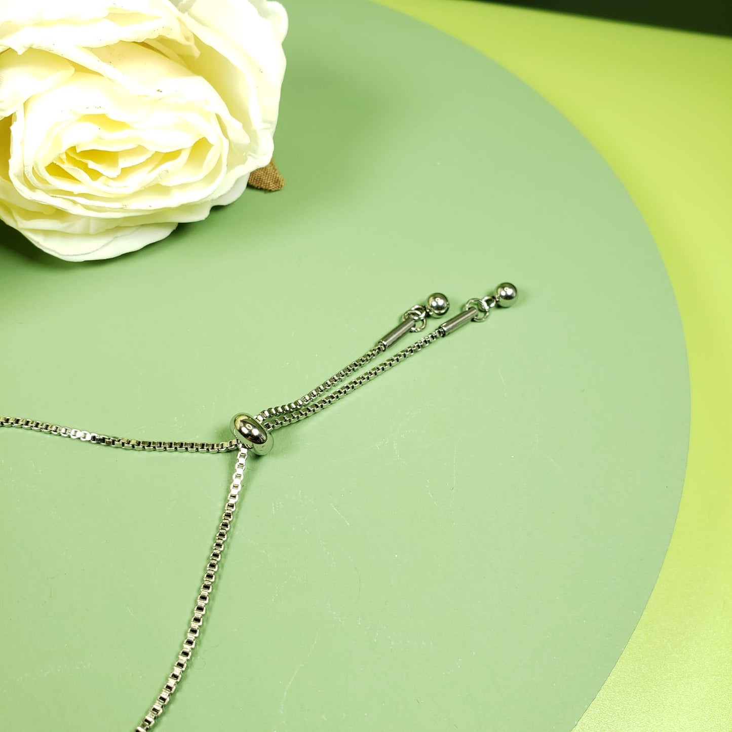 Bowtie Chain Bracelet (BC 7206)