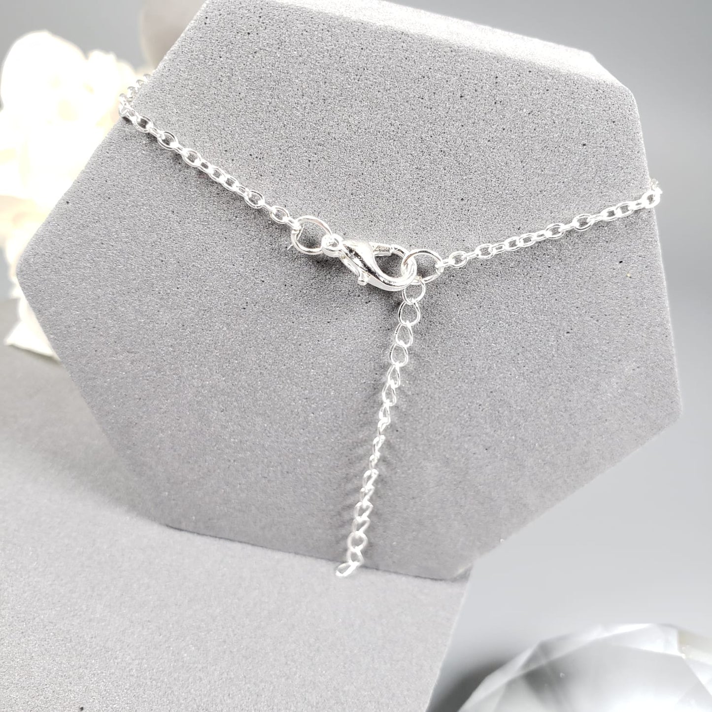 Simple Finger Chain Bracelet