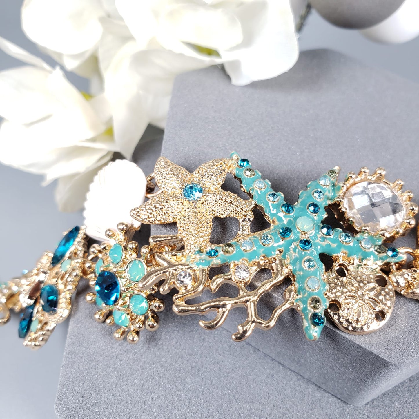 Shanhu Cuff Bracelet