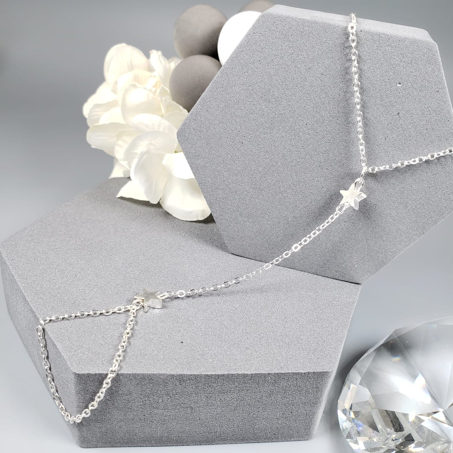 Simple Finger Chain Bracelet