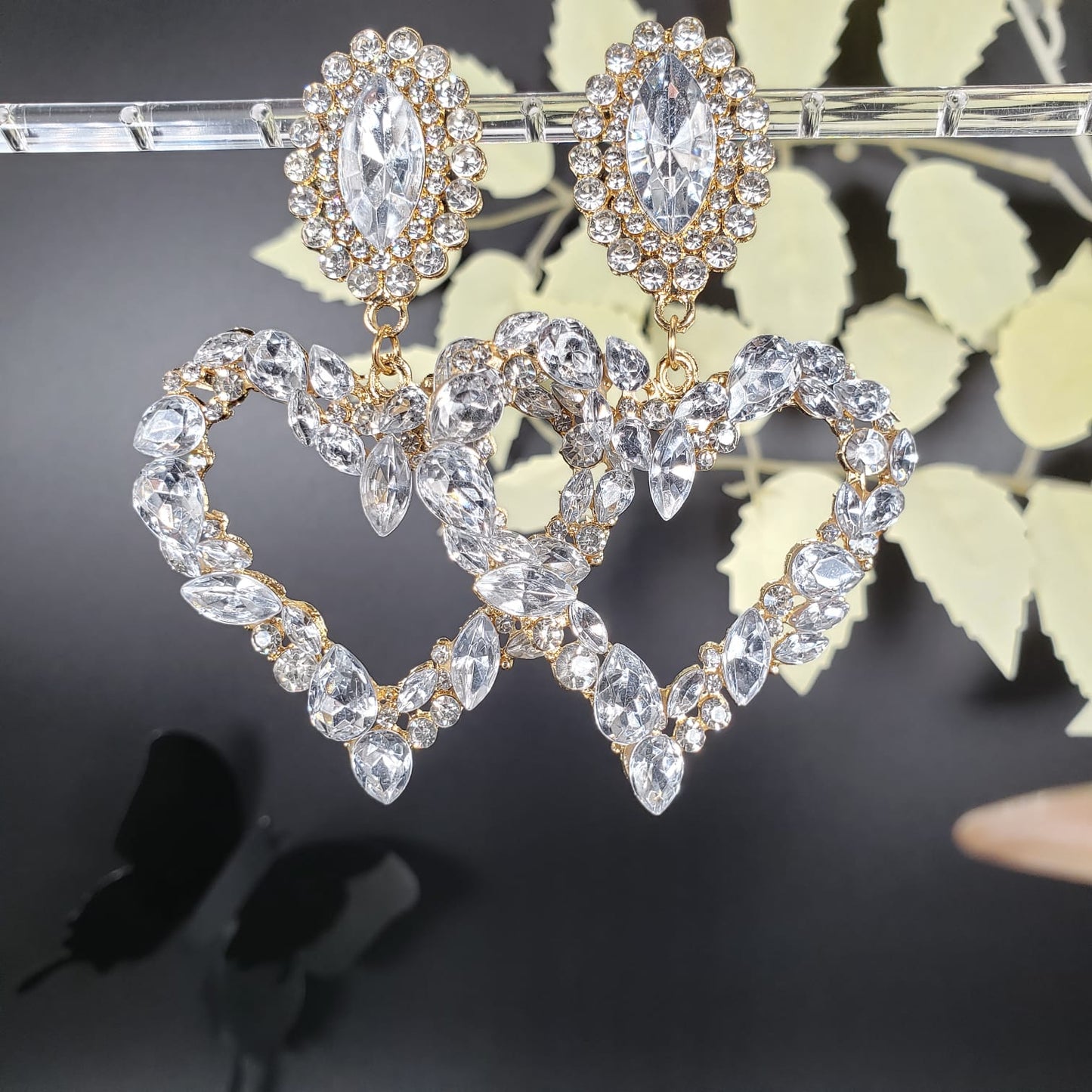 Pompous Big Heart Dangle Earrings (EDE 2338)