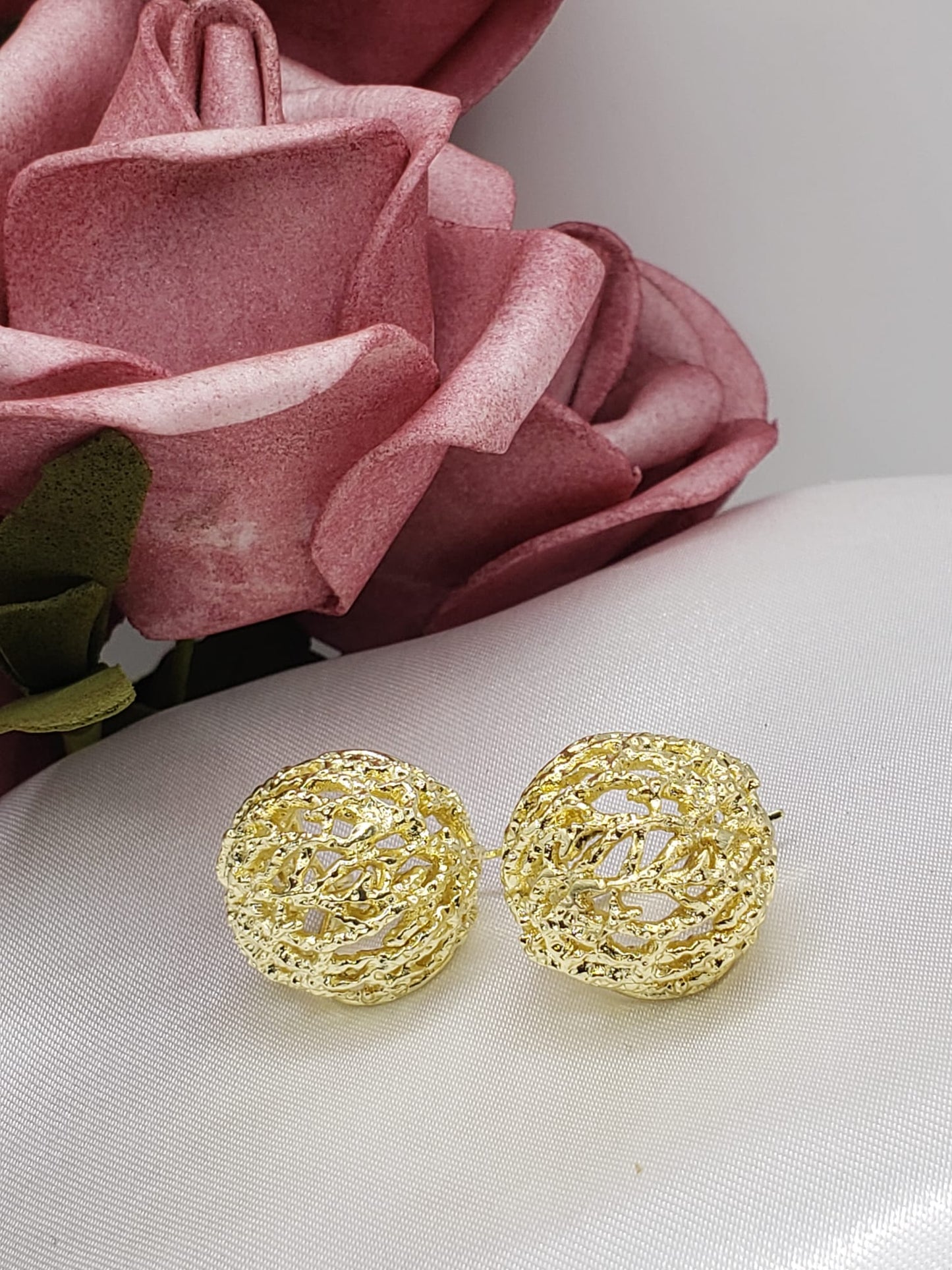 Gold Ball Stud Earrings (ESE 1003)