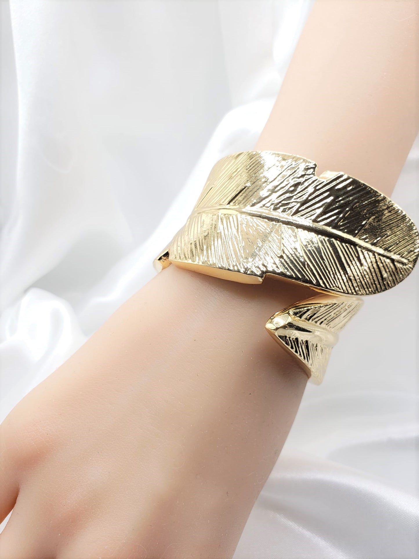 Leaf Cuff Bracelets