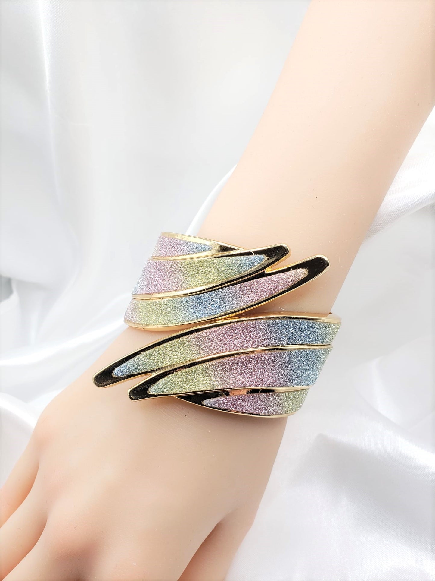 Double Wings Cuff Bracelets