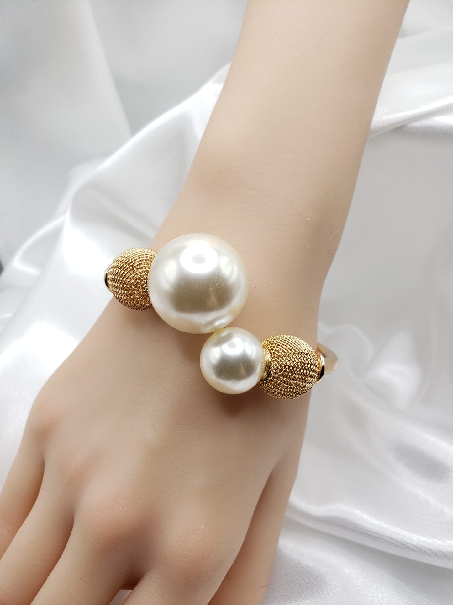 Double Pearls Cuff Bracelets
