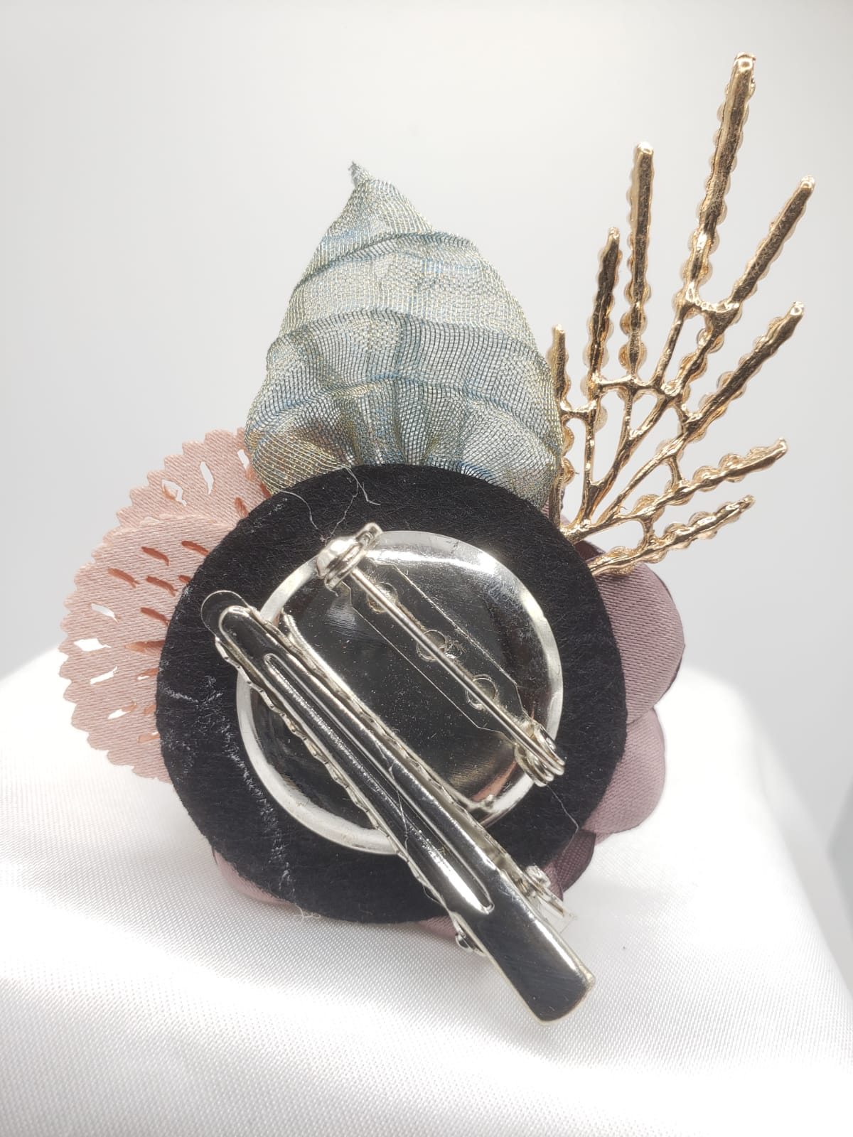 Fabric Collection 3D Flower Brooches (F 7207)