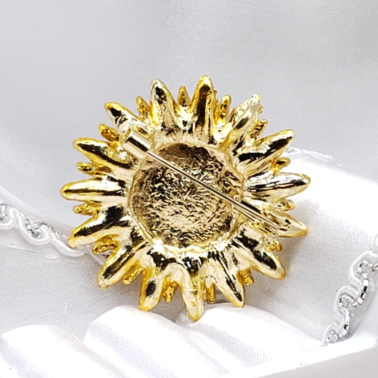 Sun Flower Brooche