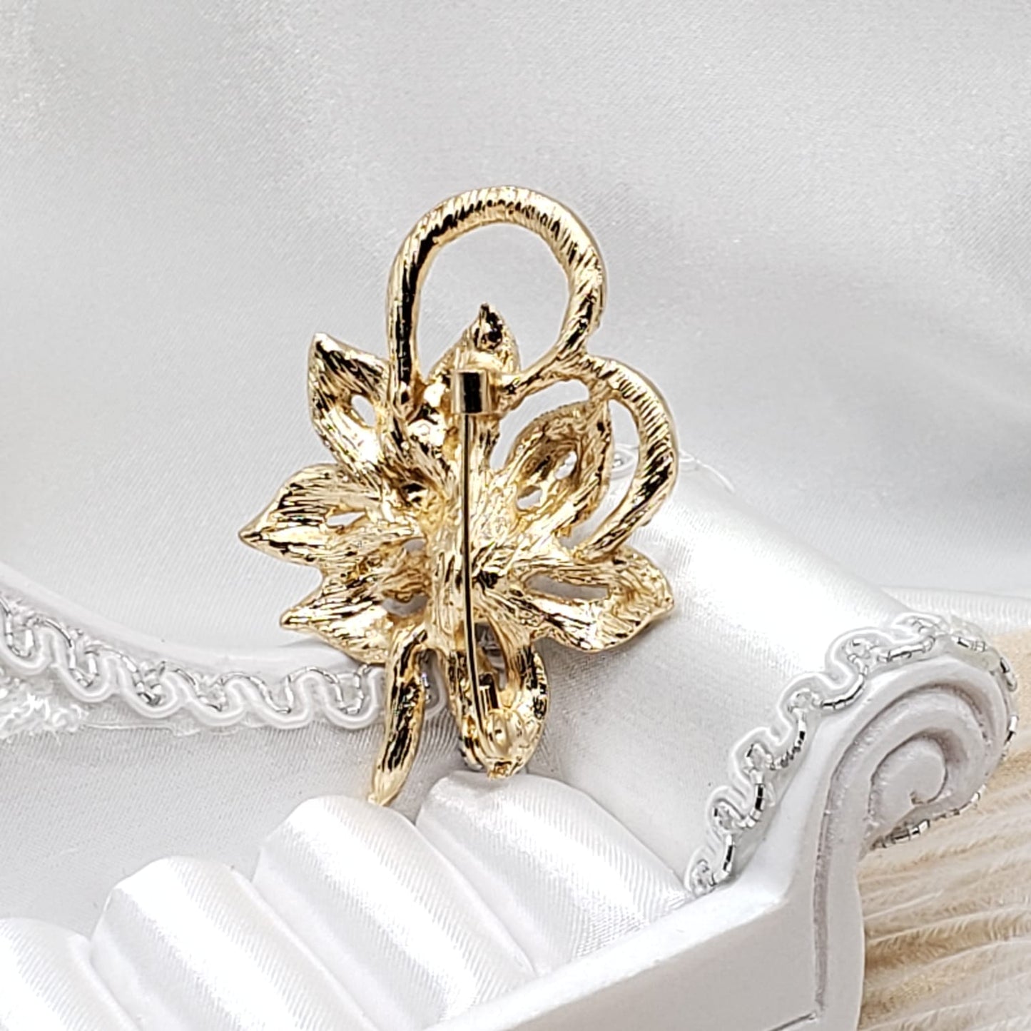 Floral Brooche