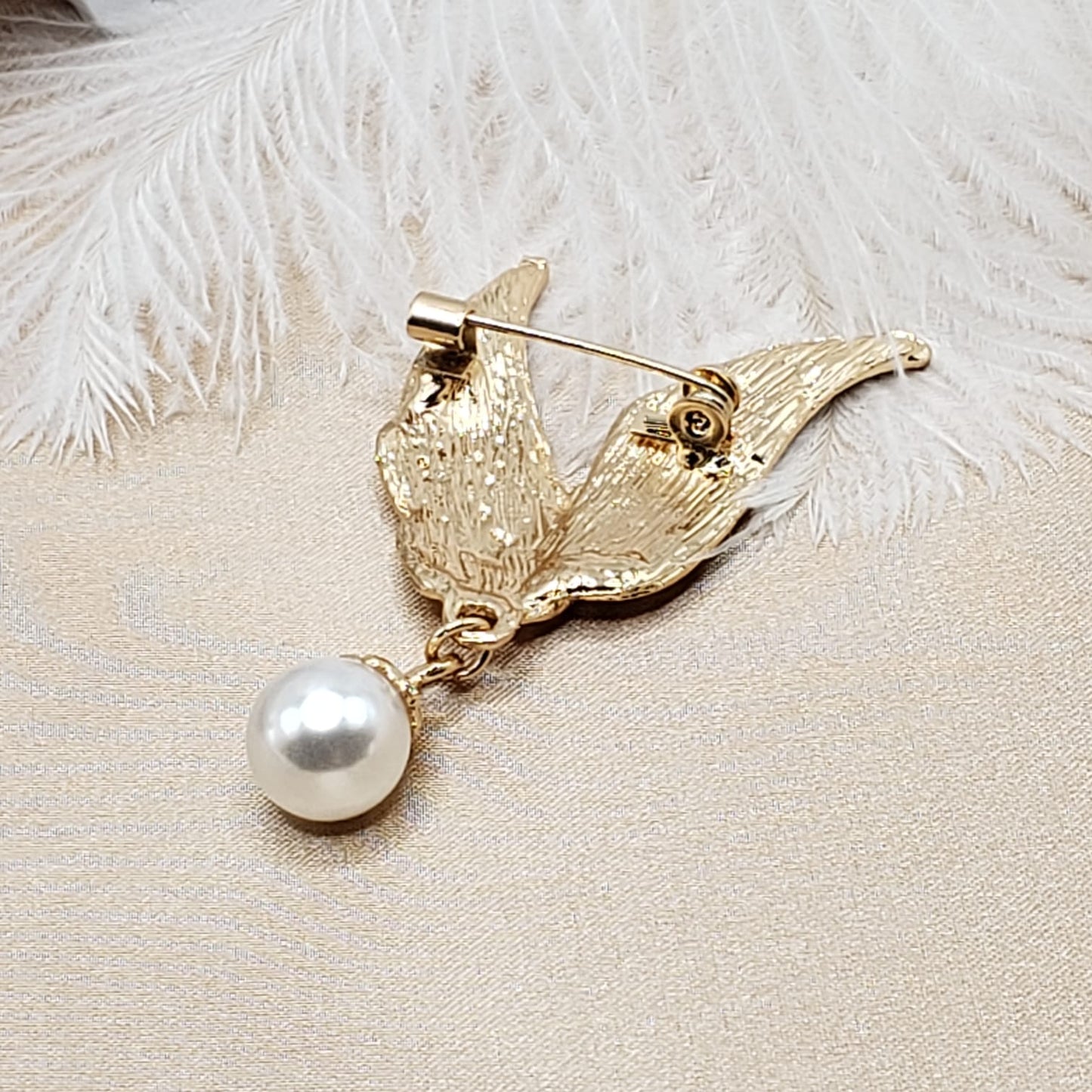 Double Wings Brooche