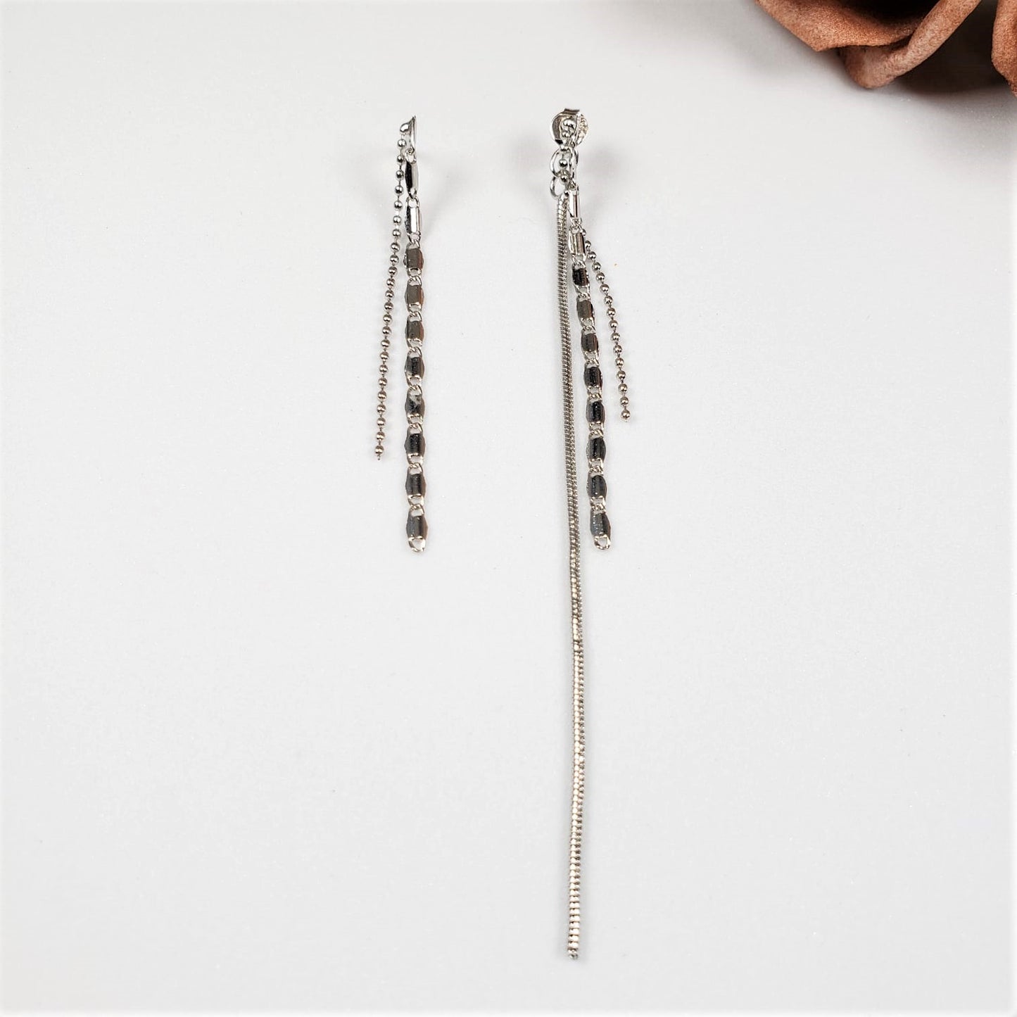 Simple Tassel Two Ways Dangle Earrings (EDE 2316)