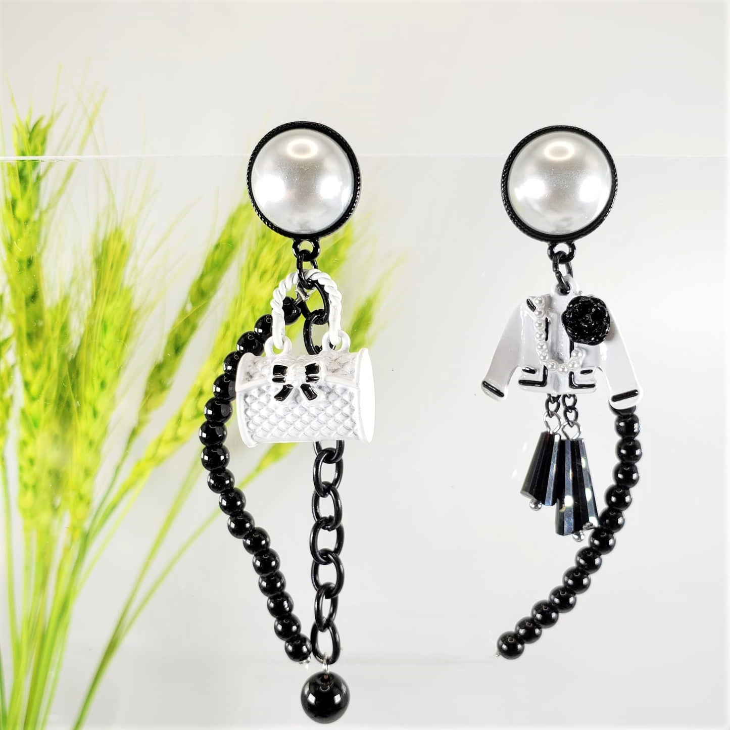 Asymmetrical Fashion Dangle Earrings (EDE 2327)