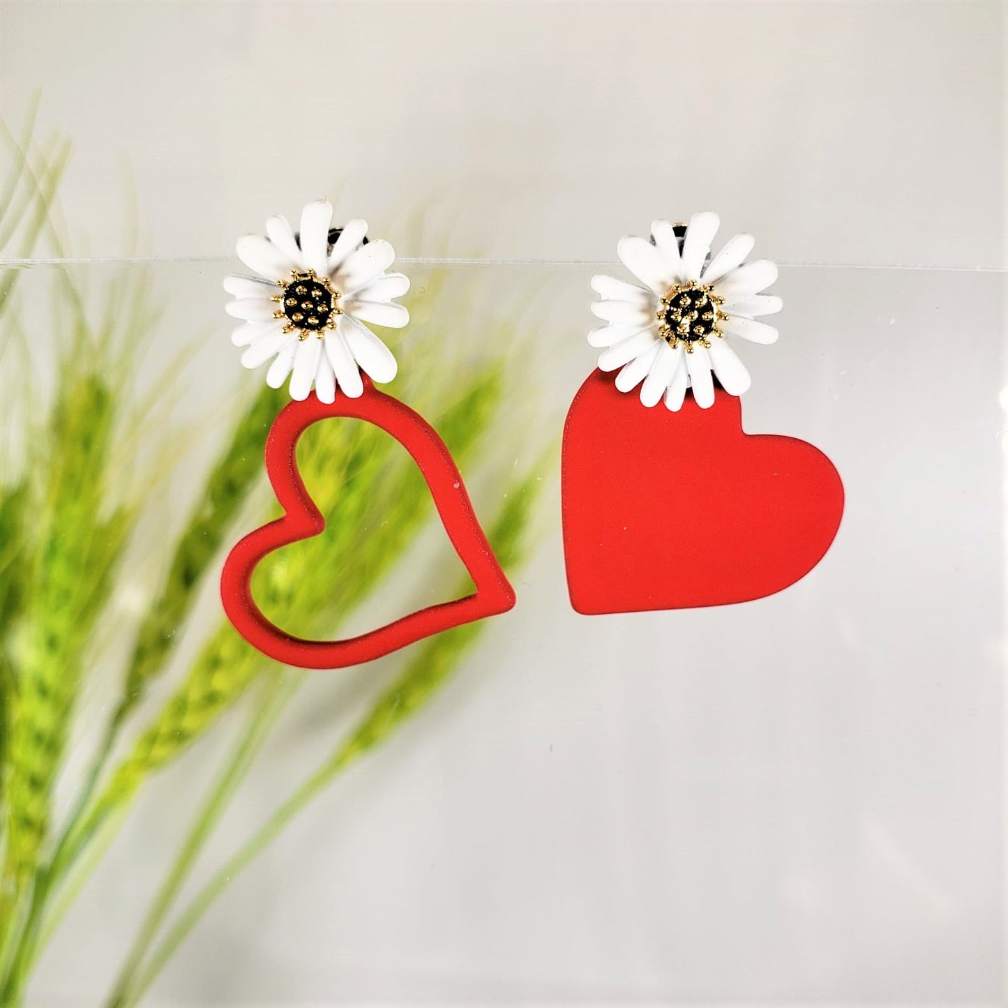 Cutie Collection Sweet Heart Dangle Earrings (EDE 2312)
