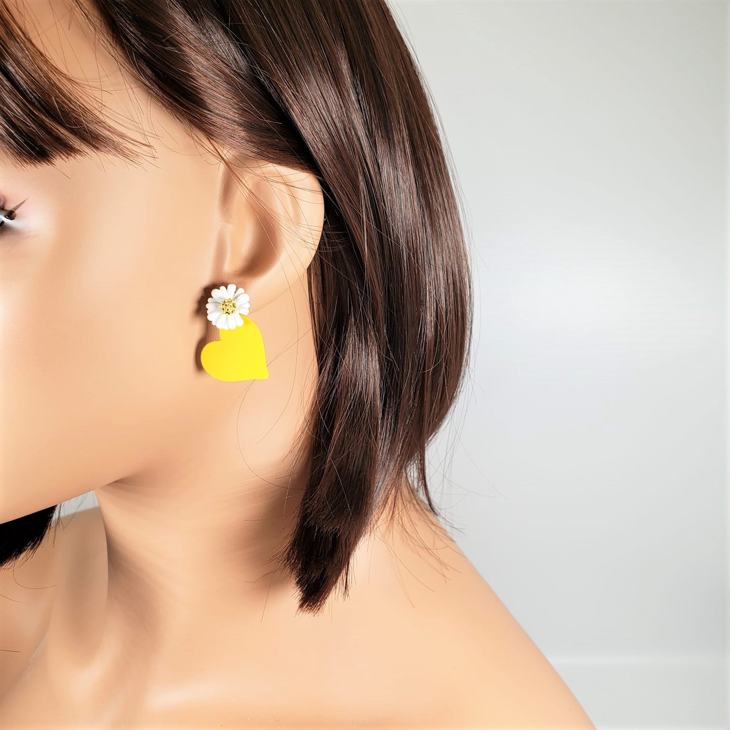 Cutie Collection Sweet Heart Dangle Earrings (EDE 2312)