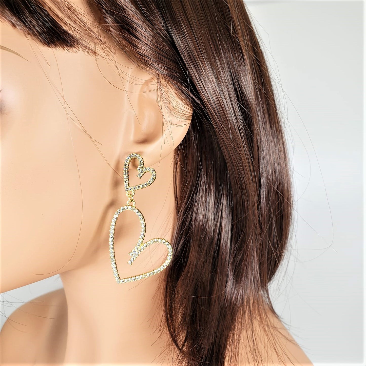 Luxury Bling Heart Dangle Earrings (EDE 2313)