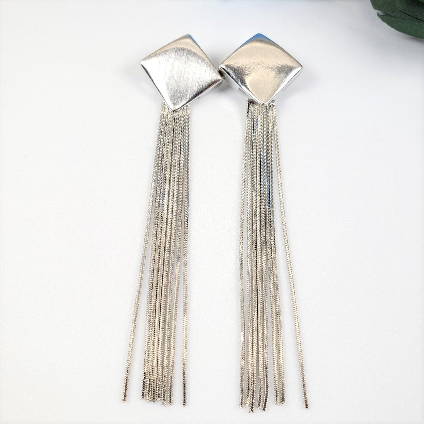Simple Tassel Dangle Earrings (EDE 2319)