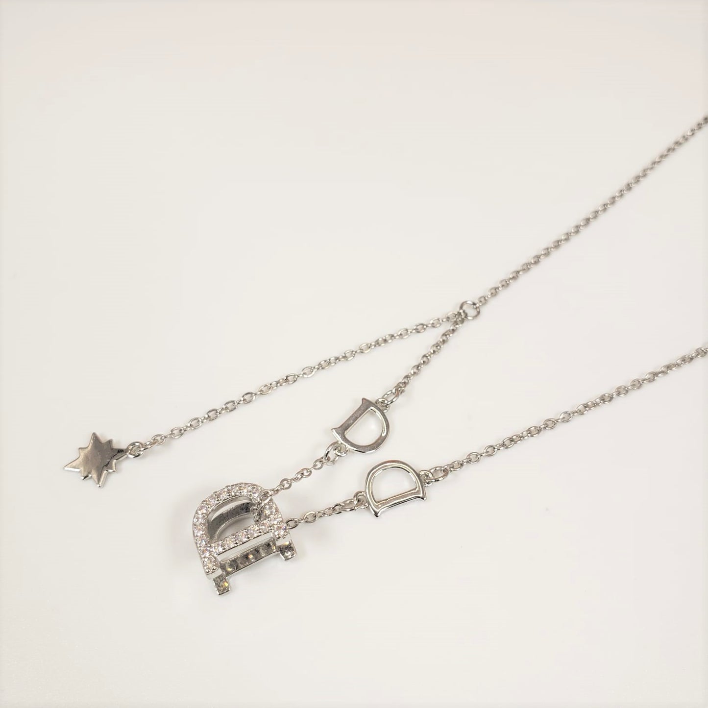 Elegant Letter D Collar Necklace (CON 4006)