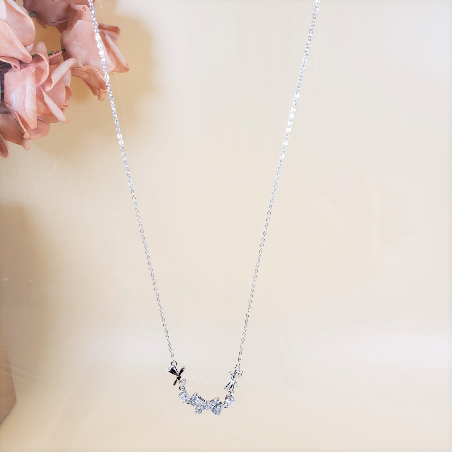 Elegant Bowtie Princess Necklace (PRN 3004)