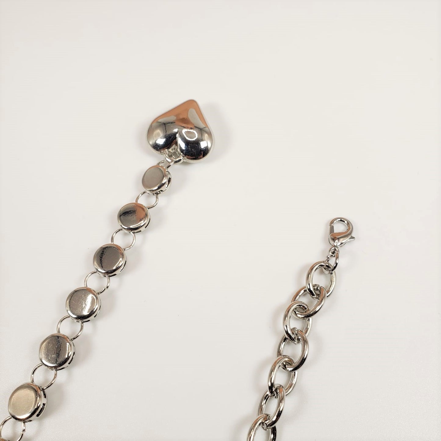 3D Heart-Shape Matinee Necklace (MAN 8001)
