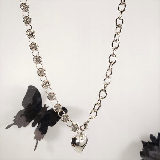 3D Heart-Shape Matinee Necklace (MAN 8001)