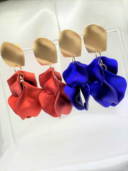 Rose Petals Dangle Earrings (EDE 2322)