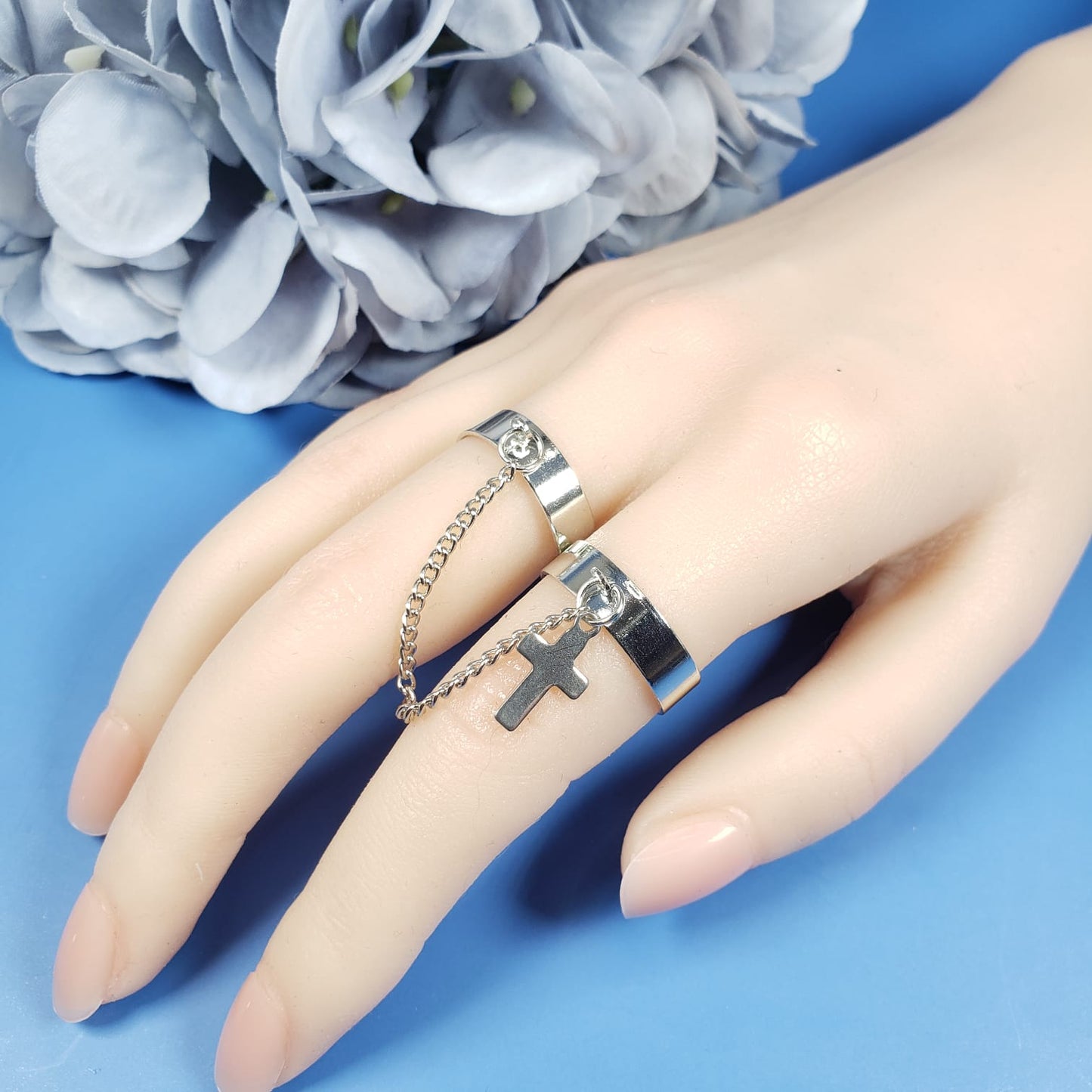 Conjoint Rings with Chain (R 4004)