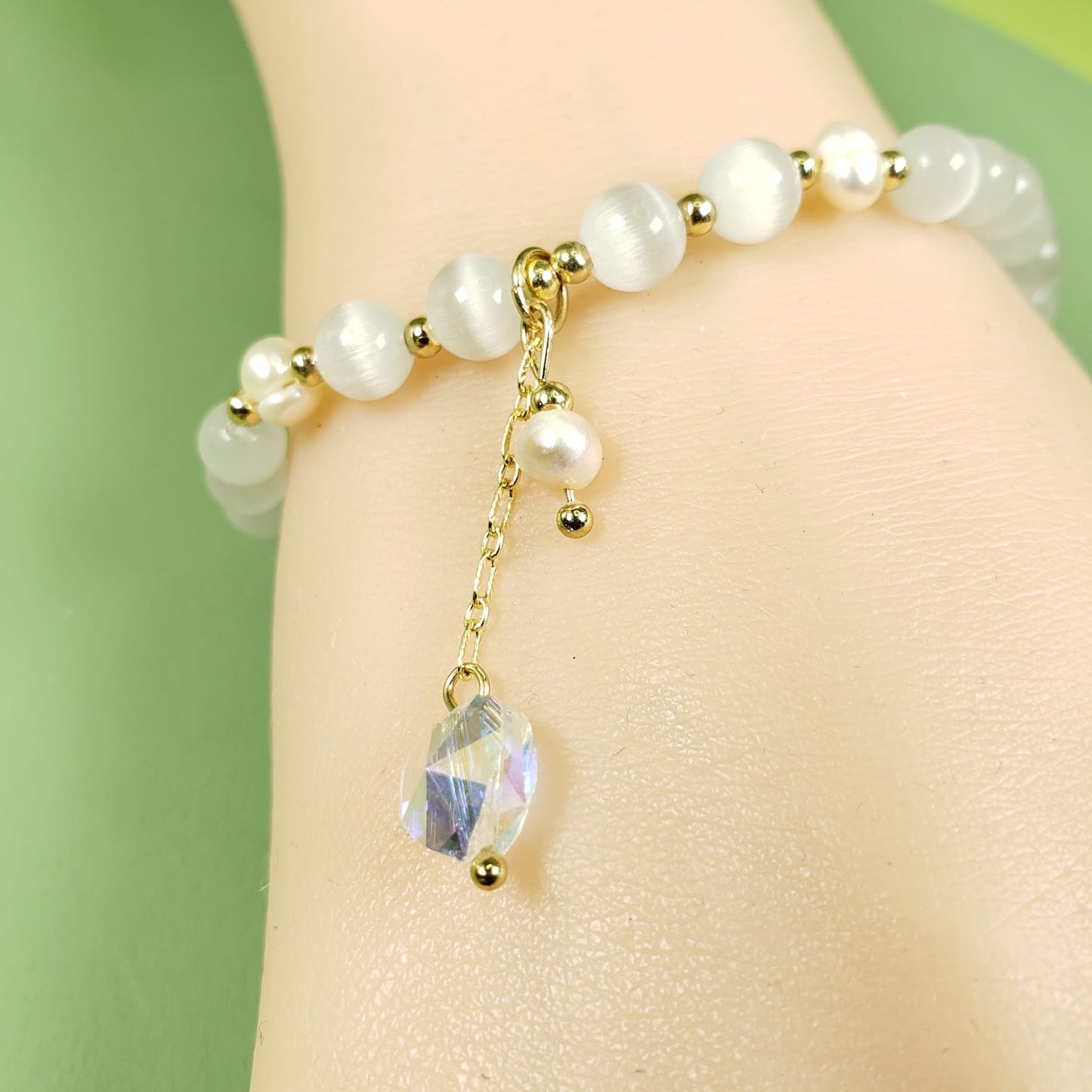Simple Opal Crystal Beaded Bracelets (BBE 6212)