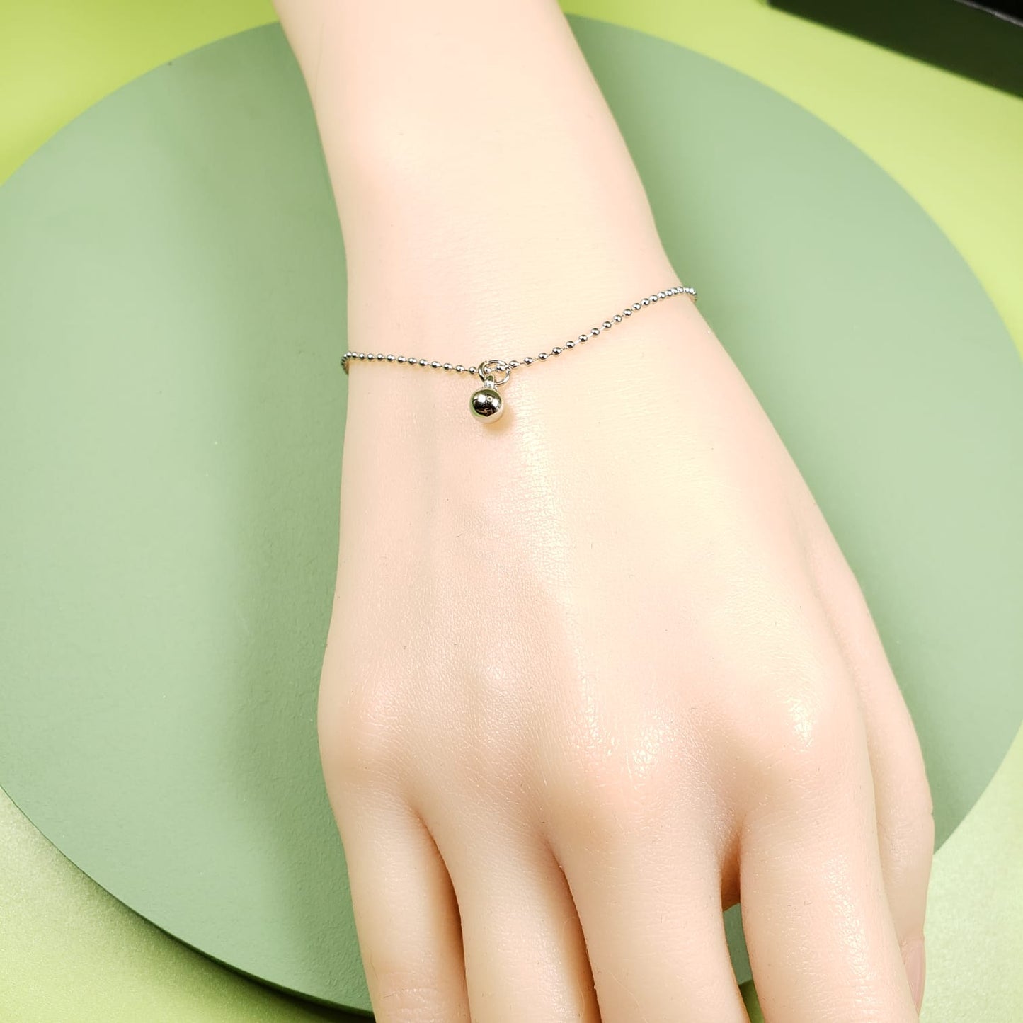 Simple Chain Bracelet (BC 7202)