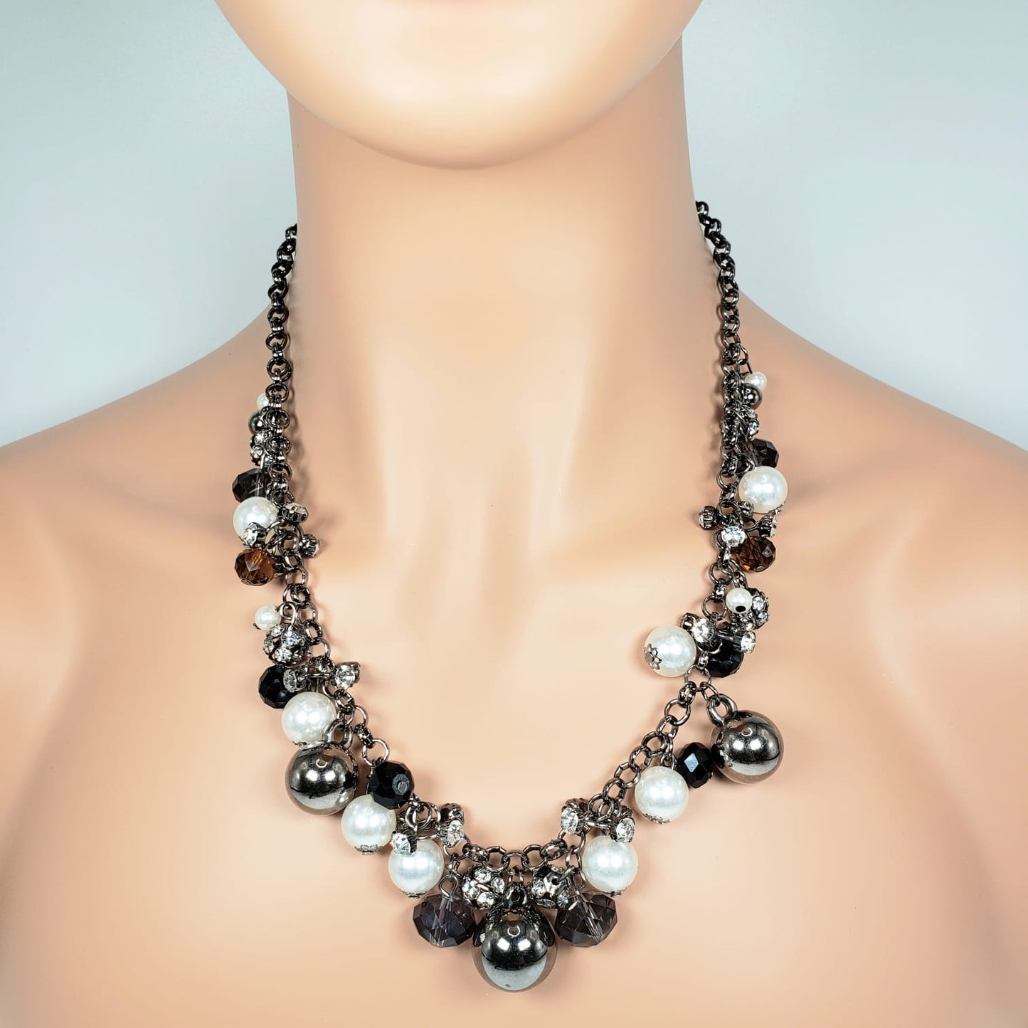 Luxury Black Matinee Necklace (MAN 8005)