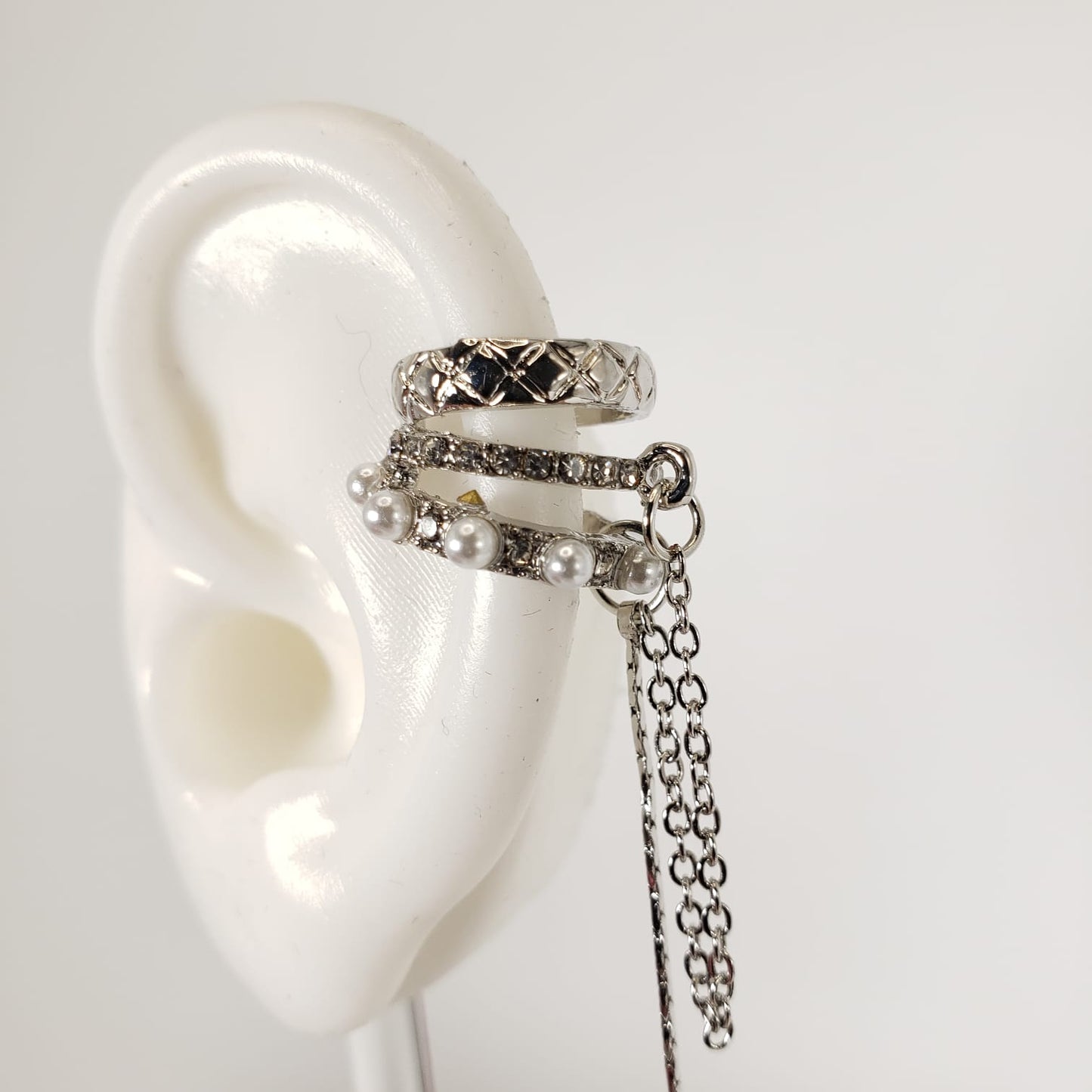 Tassel Pearls Ear Cuff (EEC 1001)